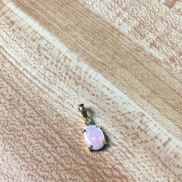 14k Gold Chain & 14k Opal & Diamond Pendant